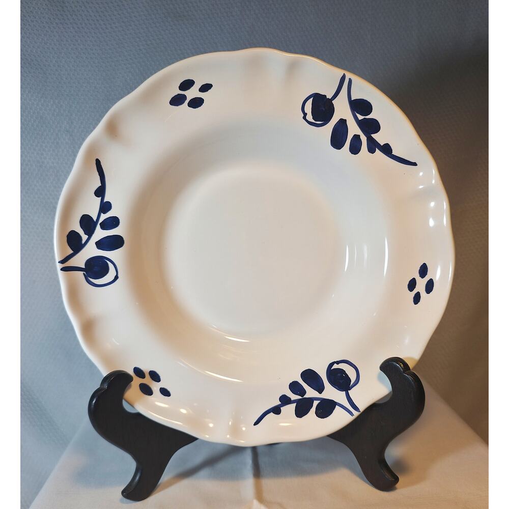 Set of 4 Williams Sonoma Blue & White Italian Made Bowls Blueberry Vine